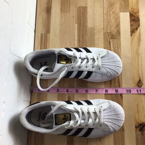 ADIDAS Superstar sneakers size 3 white sports shoes - Picture 11 of 11